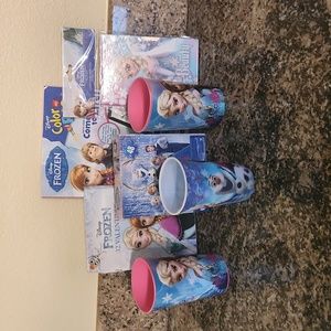Bundle of 7 items Frozen ❄️ Disney